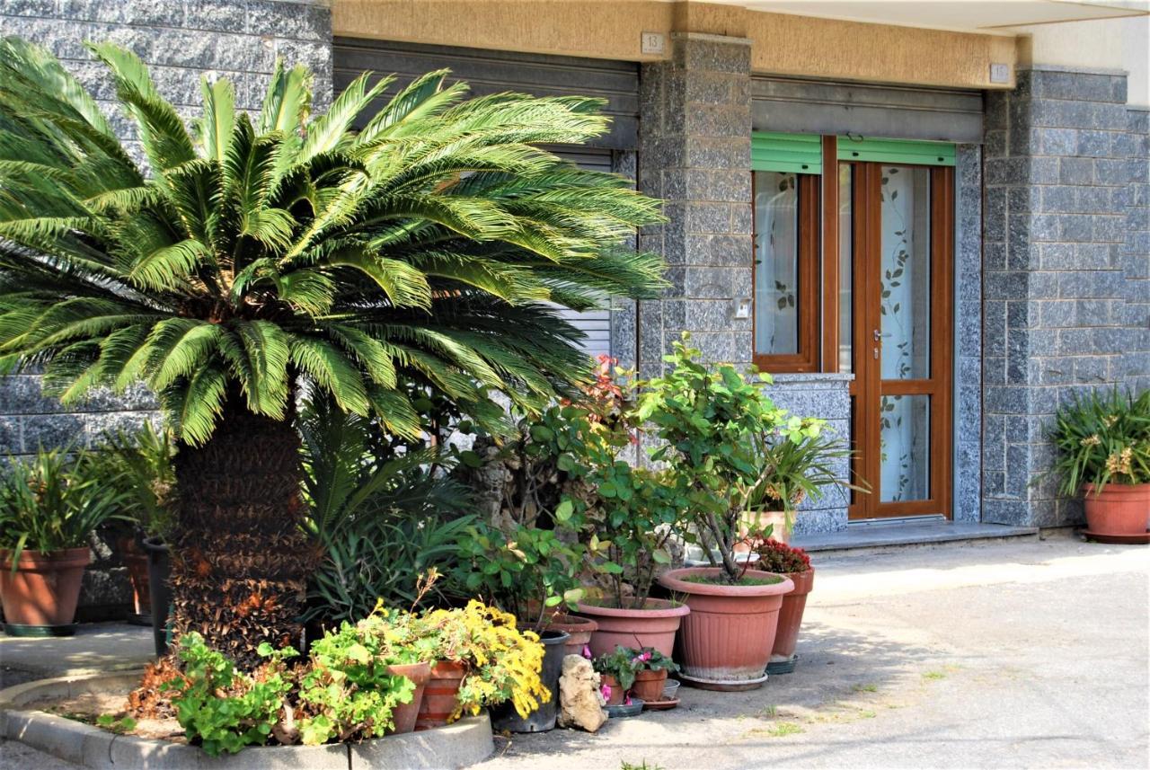 Case Di Rosita Pietra Ligure Εξωτερικό φωτογραφία
